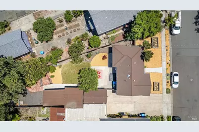 107 Decker Street, Santa Rosa, CA 95401 - Photo 23