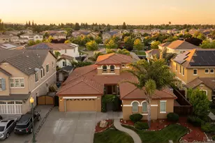 215 Brighton Cir, Vacaville, CA 95687 - Photo 71