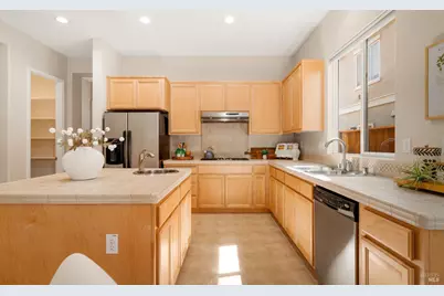 215 Brighton Circle, Vacaville, CA 95687 - Photo 19