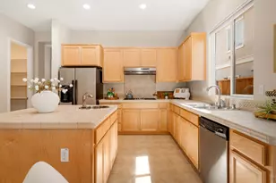 215 Brighton Cir, Vacaville, CA 95687 - Photo 19