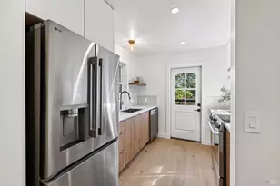 719 Bassett St, Petaluma, CA 94952 - Photo 41