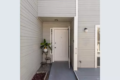 2324 Lakeview Drive, Santa Rosa, CA 95405 - Photo 7