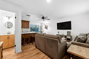 1028 Marina Dr, Napa, CA 94559 - Photo 9