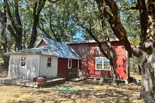 74250 Island Mountain Rd, Piercy, CA 95587 - Photo 37