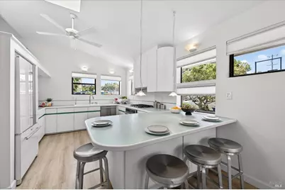 936 E 3rd Street, Benicia, CA 94510 - Photo 23