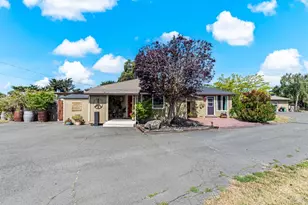 8571 Brand Ln, Penngrove, CA 94951 - Photo 35