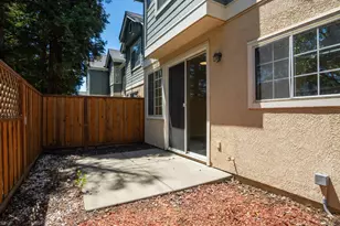 19 Manchester Ln, Fairfield, CA 94533 - Photo 29