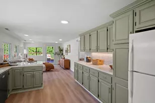 15627 Riverside Dr, Guerneville, CA 95446 - Photo 17