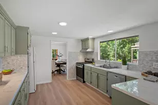 15627 Riverside Dr, Guerneville, CA 95446 - Photo 21