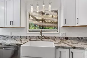 100 Roan Ct, Cloverdale, CA 95425 - Photo 13
