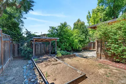 100 Roan Court, Cloverdale, CA 95425 - Photo 39