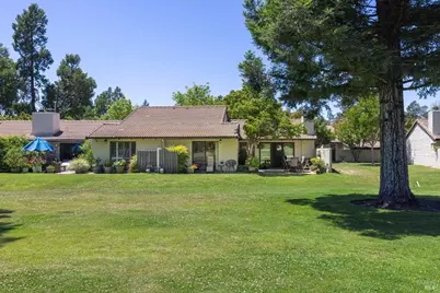 31 Fairways Drive, Napa, CA 94558 - Photo 7