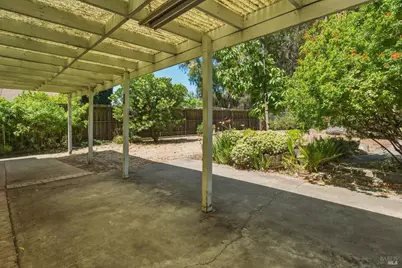 27 Goree Court, Martinez, CA 94553 - Photo 15