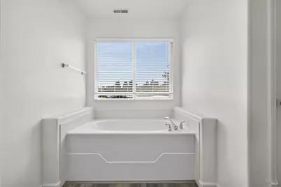 329 Hansbery Way, Santa Rosa, CA 95409 - Photo 33