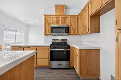 329 Hansbery Way, Santa Rosa, CA 95409 - Photo 19