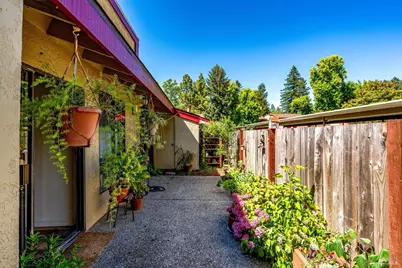 6 Redwood Court #6, Santa Rosa, CA 95409 - Photo 11