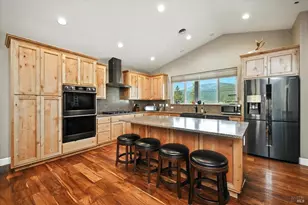 9482 Hoberg Dr, Cobb, CA 95426 - Photo 7