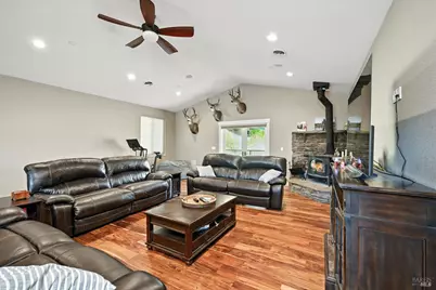 9482 Hoberg Drive, Cobb, CA 95426 - Photo 9