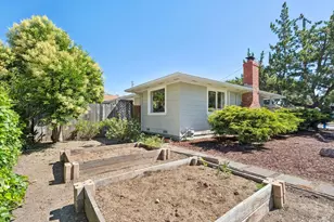 1915 Albany Dr, Santa Rosa, CA 95401 - Photo 11