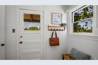2 Grandview Avenue, Petaluma, CA 94952 - Photo 15