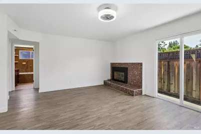 1662 Center Road, Novato, CA 94947 - Photo 7