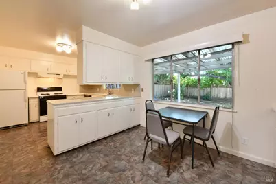 2251 Nordyke Avenue, Santa Rosa, CA 95403 - Photo 9
