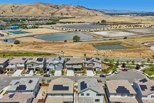 2541 Elan Pl, Fairfield, CA 94533 - Photo 47