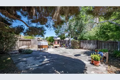 709 Palermo Drive, Suisun City, CA 94585 - Photo 39