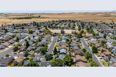 709 Palermo Drive, Suisun City, CA 94585 - Photo 55