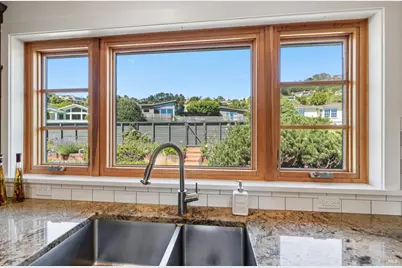 686 Hawthorne Drive, Tiburon, CA 94920 - Photo 23