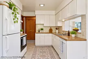 23800 N Hwy 1, Fort Bragg, CA 95437 - Photo 21