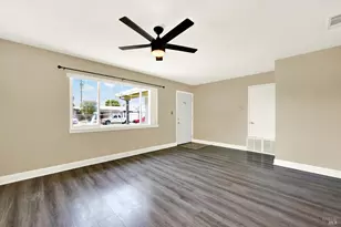 218 E Wyoming St, Fairfield, CA 94533 - Photo 5