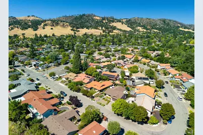 274 Beech Avenue, Santa Rosa, CA 95409 - Photo 51