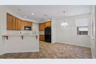 509 Clearwater Oak Court, Fairfield, CA 94534 - Photo 17