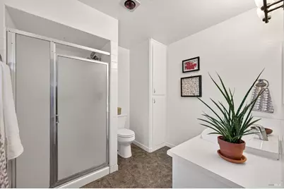 411 Valle Vista Avenue, Vallejo, CA 94590 - Photo 27
