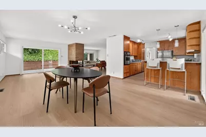 411 Valle Vista Avenue, Vallejo, CA 94590 - Photo 17