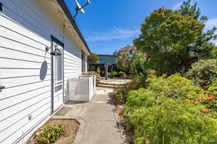 612 Benjamins Ct, Santa Rosa, CA 95409 - Photo 63