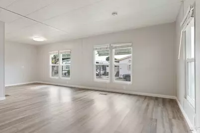 300 E H Street #128, Benicia, CA 94510 - Photo 5