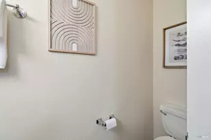 300 Los Alamos Rd, Santa Rosa, CA 95409 - Photo 25