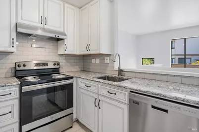249 Marin Valley Drive, Novato, CA 94949 - Photo 5