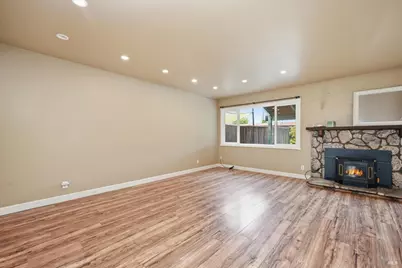 1633 Montana Vista Street, Lakeport, CA 95453 - Photo 5
