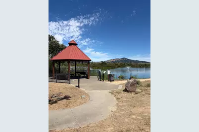 81 Scottsdale Way, Novato, CA 94947 - Photo 25