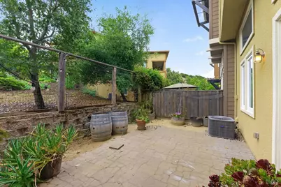 640 Jade Street, Petaluma, CA 94952 - Photo 35
