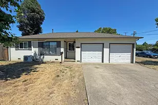404 Plum St, Ukiah, CA 95482 - Photo 3