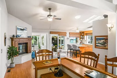 9139 Piccadilly Circle, Windsor, CA 95492 - Photo 15
