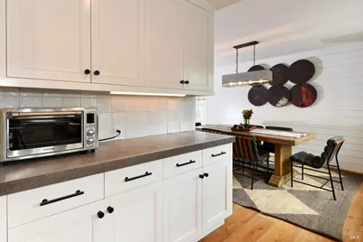 3438 Meadowbrook Court, Napa, CA 94558 - Photo 9