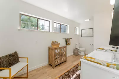 955 N Pine Street, Ukiah, CA 95482 - Photo 23