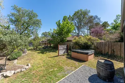955 N Pine Street, Ukiah, CA 95482 - Photo 35