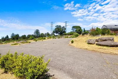 3687 Wyndemere Circle, Santa Rosa, CA 95403 - Photo 13