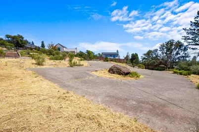 3687 Wyndemere Circle, Santa Rosa, CA 95403 - Photo 15